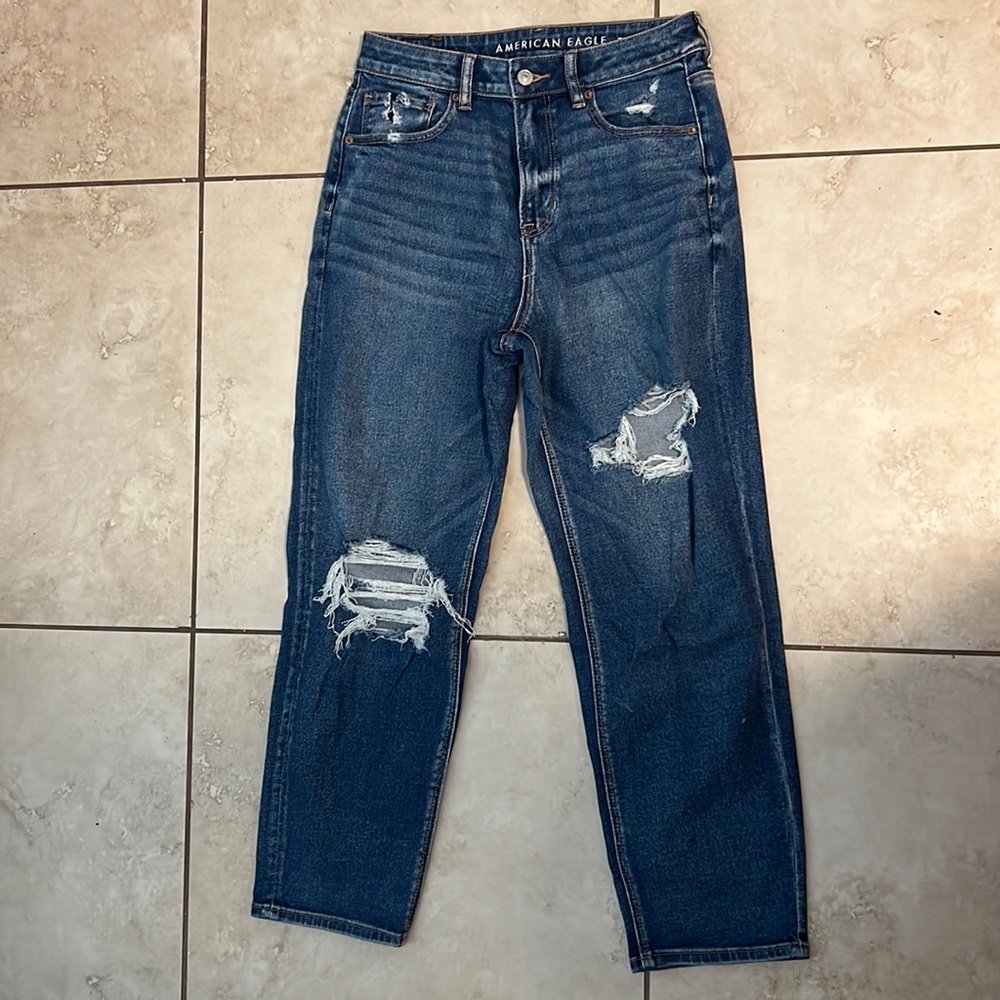 American eagle high rise mom jean